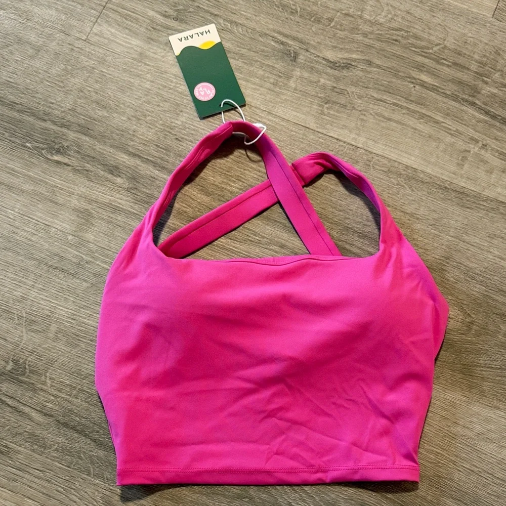 Halara NWT Cropped Yoga Tank Top - Picture 3 of 5